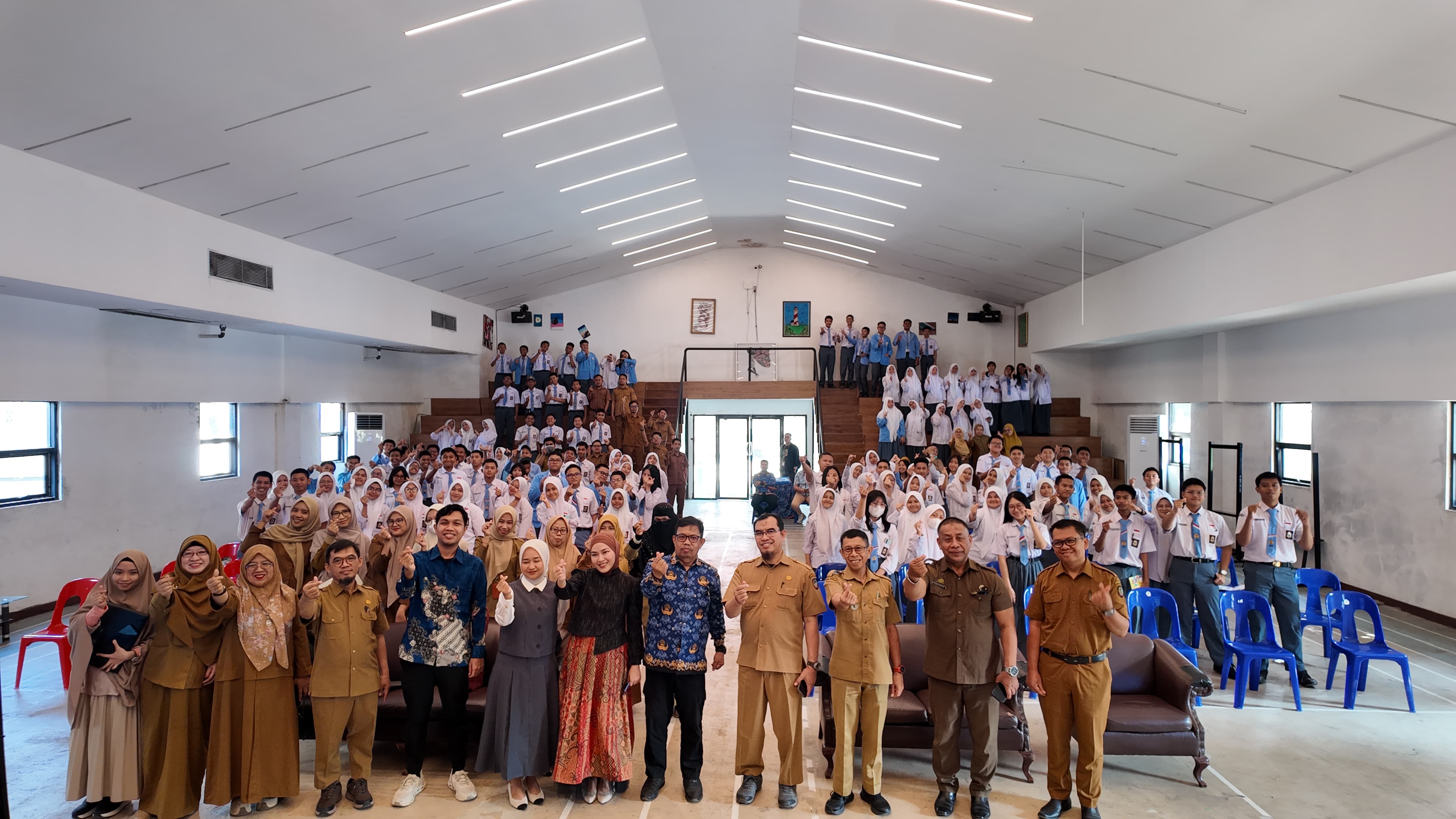 SMAN 17 Makassar Becomes First School in South Sulawesi to Host Scam Ready ASEAN Training